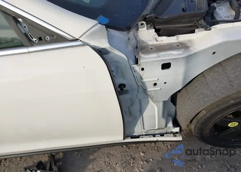 2016 Maserati Ghibli S z USA, uszkodzony, nr VIN ZAM57RSA6G1189765